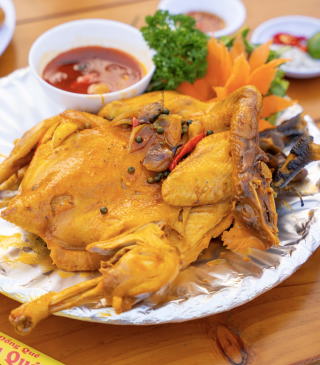Gà hấp mắm nhĩ