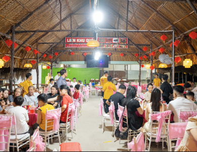 Tiệc sinh nhật bé Sữa