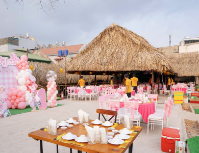 Tiệc sinh nhật bé Sữa
