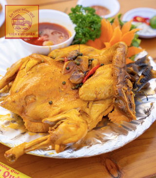 Gà hấp mắm nhĩ